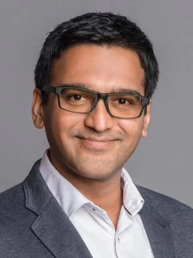Mohan Rajesh Elara 教授肖像